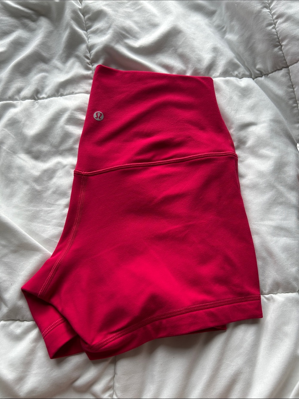 Lululemon Hot Pink Align Shorts Size 8 - Picture 1 of 4